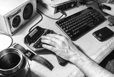 意甲球迷建议：米兰俱乐部应该用莱奥换回托纳利，这样可以实现双赢